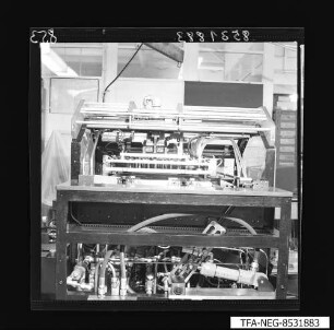 "Handschuh-Automat" M19400, Teilansicht 10, Foto 1985