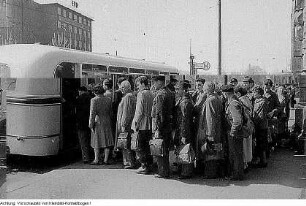 Verschiedene Verkehrsmittel, 1957