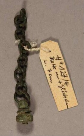 Kette mit Glöckchen
