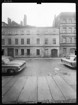 Görlitz-Altstadt. Bäckerstraße 8. Wohnhaus mit Laden. Straßenfront (Teilansicht)
