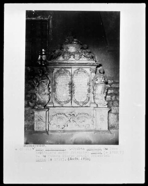 Epitaph für den Domkapitular Anton Friedrich Grote (+1759) und des Vikars Clamer Arnold Friedrich Grote (+1757)