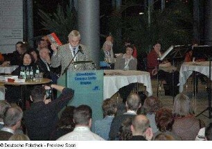 Dr. Thomas Bürger, Generaldirektor der SLUB Dresden, bei der Eröffnung "Get together" mit "Das ABC der SLUB. Lexikon der Sächsischen Landesbibliothek - Staats- und Universitätsbibliothek Dresden