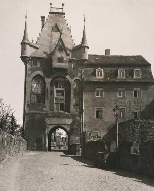 Meißen. Hauptportal der spätgotischen Albrechtsburg