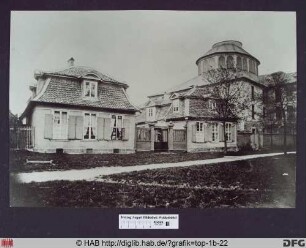 [Lessinghaus mit Bibliotheksrotunde].