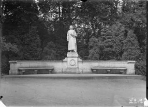 Liszt-Denkmal