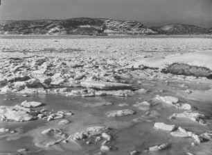 New York, Hudson River im Winter