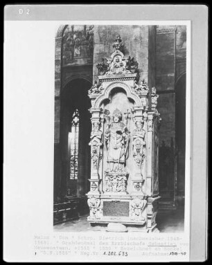 Grabmal des Erzischofs Sebastian von Heusenstamm