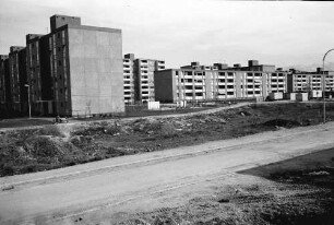 Freiburg; Landwasser: Reihenhäuser; von Süden