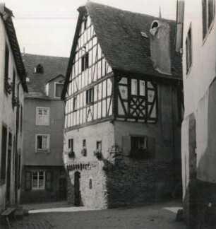 Ediger, Hochstraße 28, Fachwerkhaus, bezeichnet 1628