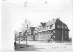 Bautzen, ? Nr. 4. Wohnhaus (1920/1930; Heimstättengesellschaft Sachsen/ H. G. S.)