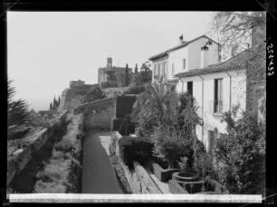 Granada: Ostseite des Alkazabar