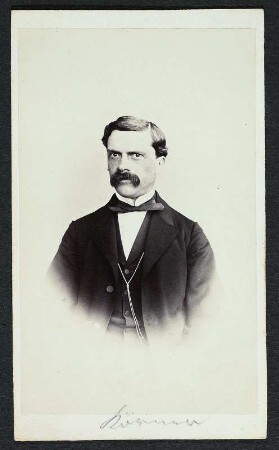Porträt Moritz Emil Körner : Porträt Moritz Emil Körner (1825-nach 1893; Notar, Stadtrat, Abgeordneter des Sächsischen Landtages), aufgenommen von Constantin Schwendler in Dresden, Sophienstraße 5. Albuminpapier auf Karton; 10,4 x 6,3 cm