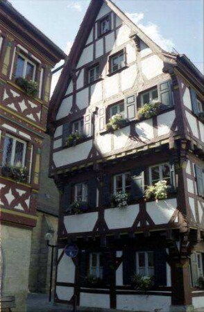 Forchheim: alte Fachwerkhäuser mit Kirchturm [ohne Kirchturm]