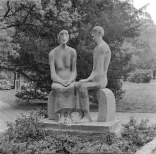 Bautzen, Figurengruppe "Altes Paar" : Bautzen. Figurengruppe "Altes Paar" am Friedrich-Engels-Platz