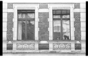 Kleinbildnegative: Mietshaus, Handjerystr. 22, 1981