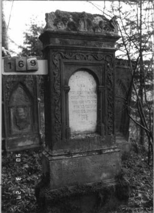 Grabstein 169 (neu: 640)
