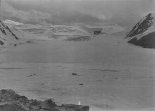 Gletscher : Ein Gletscher im Tian Shan Hochgebirge