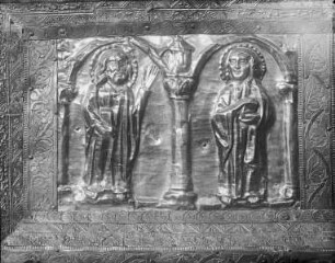 Schrein des Sankt Symmetrius — Zwei Apostel