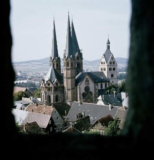 Gelnhausen. Marienkirche. Ansicht von Nordosten