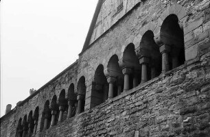 Bad Wimpfen: Romanische Bögen an der Pfalz