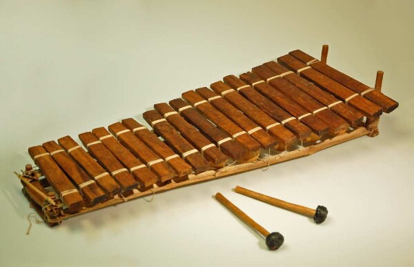 Xylophone with xylophone mallet