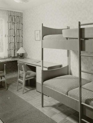 Schreibtisch : Musterkinderzimmer (1962; Entwicklungsstelle Zeulenroda)