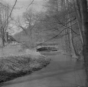 Helbigsdorf, Straßenbrücke über Triebisch