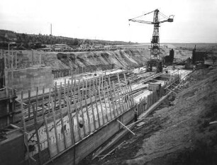 Schleuse Hohenfeld-Kitzingen/Main im Bau