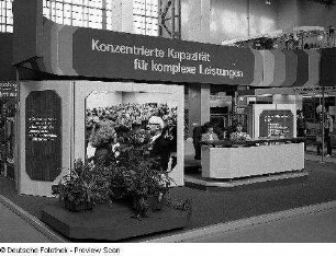 Leipziger Herbstmesse 1983. Informationsstand