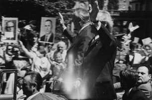 Staatsbesuch Edward Giereks, 1. Sekretär des ZK der Vereinigten Polnischen Arbeiterpartei. Fahrt mit Erich Honecker, 1. Sekretär des ZK der SED, durch die Stadt