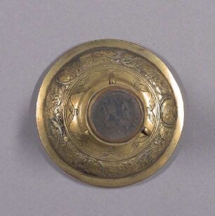 Kokosnusspokal mit Deckel in vergoldeter Kupfermontierung