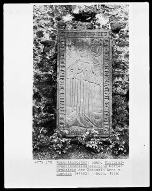 Grabstein der Äbtissin Anna von Lustadt