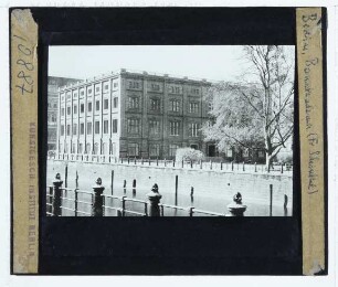 Berlin, Bauakademie (GC 52.51611,13.39889)