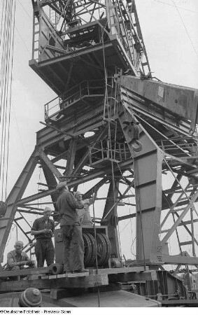 Aufbau des ABUS-Turmwippkrans