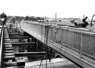 Stuttgart-Zuffenhausen Bau Brücke 2035 Lok 50 2040 Abbau Behelfsbrücke Bautrupp