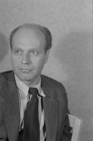 Porträts von Achim Hübner, Reinicke und John vom Maxim-Gorki-Theater : Porträts von Herrn Reinicke oder John