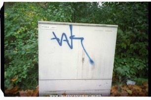 tAk