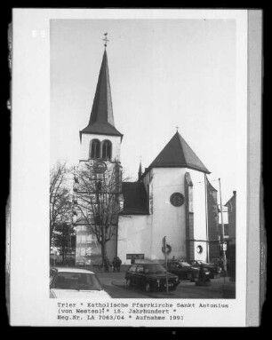 Katholische Pfarrkirche Sankt Antonius
