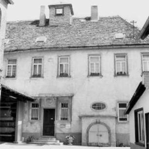 Flörsheim, Obermainstraße 6