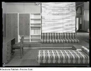 Wohnzimmermöbel (1978; Möbelkombinat Erfurt (MKE))