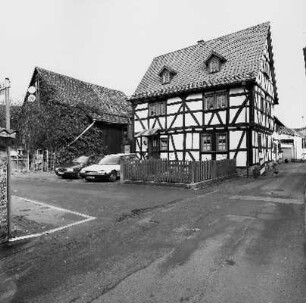 Rosbach vor der Höhe, Querstraße 3