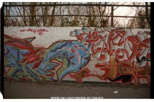 tESa | "atem KC... "KC - CREW | {COPYRIGHT} 2002...