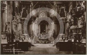 Mittelschiff und Chor der Bernhardiner Klosterkirche Fraustadt