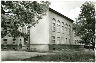 Arnsdorf. Fachschule für Krankenpflege