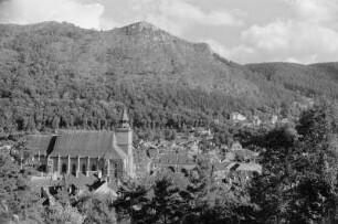 Kronstadt (Brașov)/ Rumänien. Blick auf die Stadt mit Schwarzer Kirche (1383 Neubaubeginn, Fertigstellung um 1480)