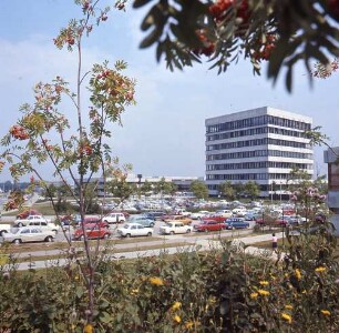 Regensburg, Universitätsstraße 31. Universität. Fakultät für Mathematik. Straßenansicht