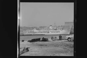 Bon Vivant (1951), Bon Vivant Cruises SA., Piräeus