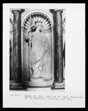 Grabmal des heiligen Remigius — Statue des Duc de Normandie