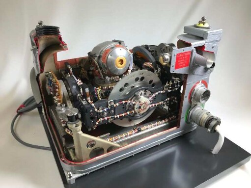 geöffnete LN-3 Plattform