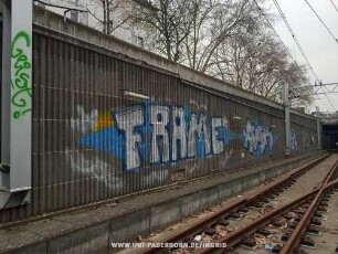 FRAME RESK